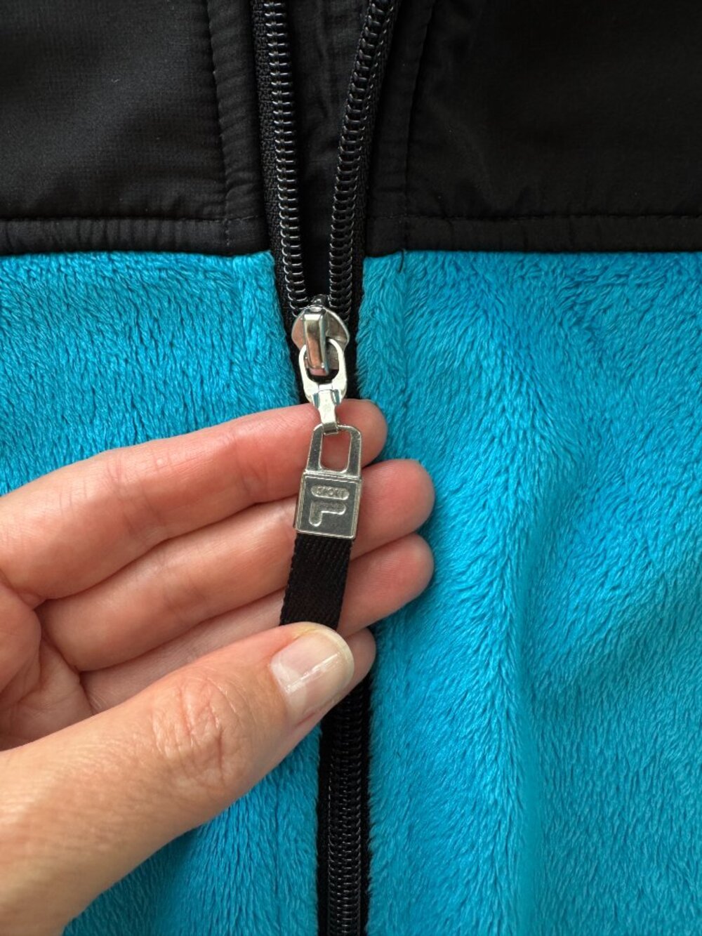 Fila Sport Mens  S Blue Black Colorblock Full Zip Fleece Jacket Gorpcore Y2K - Picture 7 of 13
